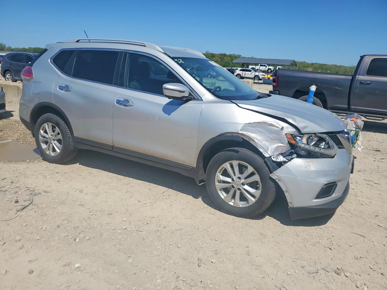 2016 NISSAN ROGUE
