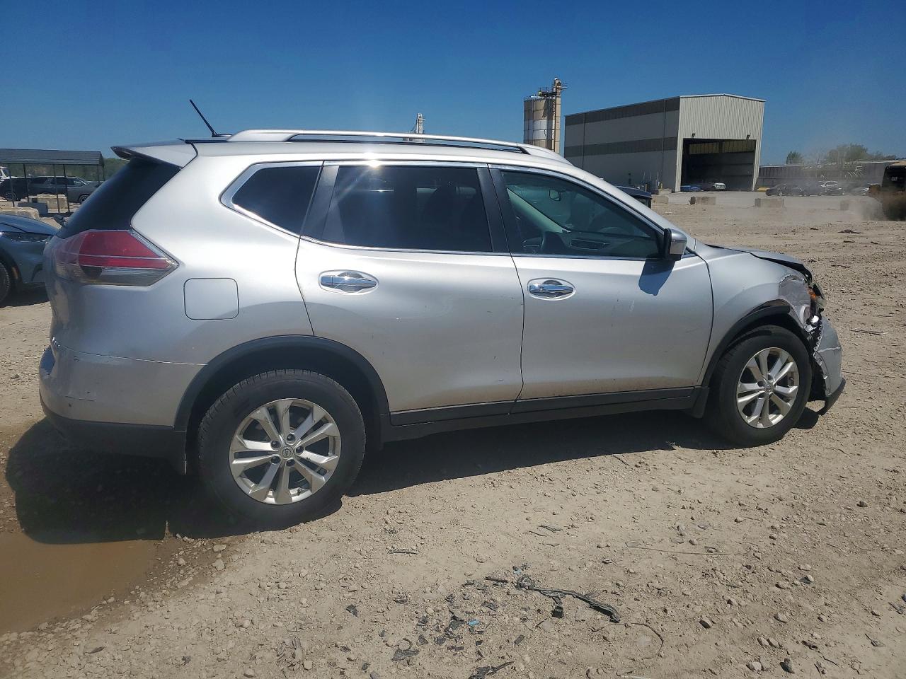 2016 NISSAN ROGUE