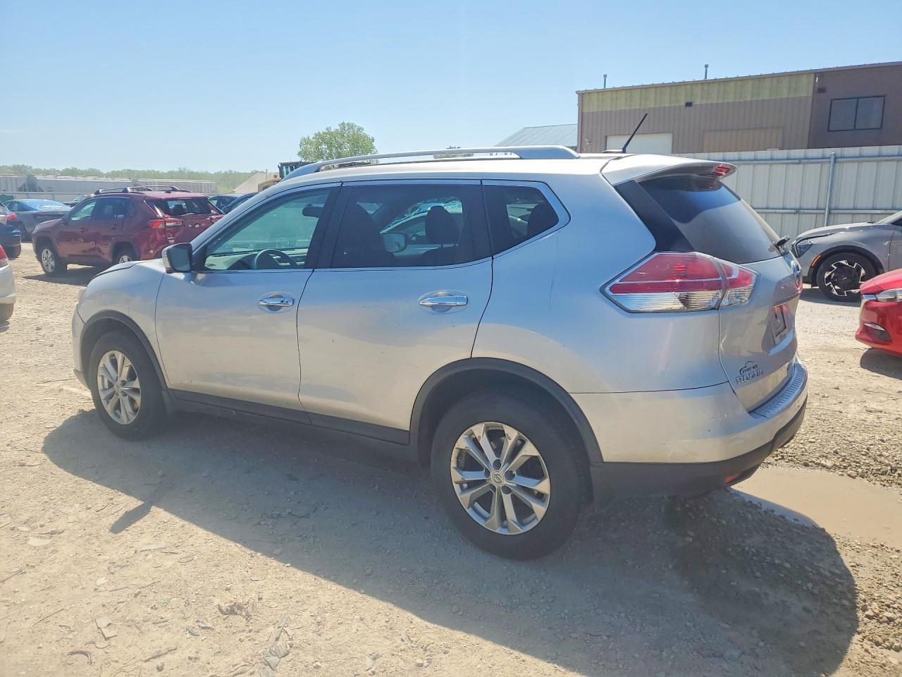 2016 NISSAN ROGUE