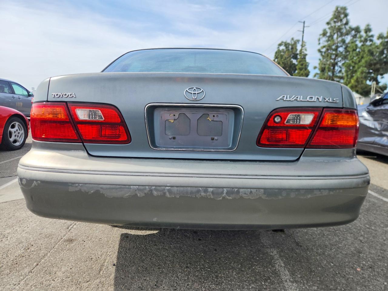 1999 TOYOTA AVALON