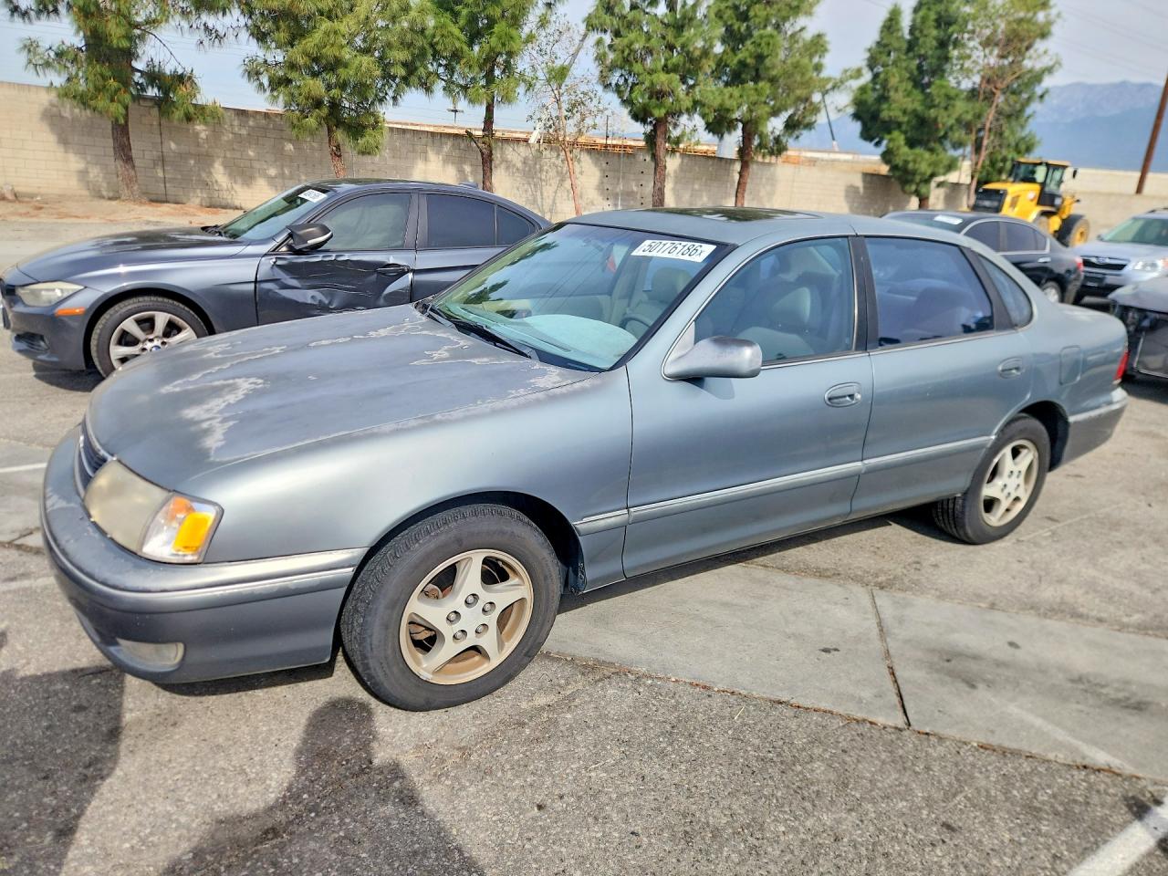 1999 TOYOTA AVALON