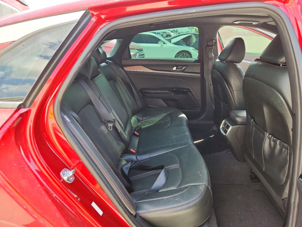 2023 KIA K5