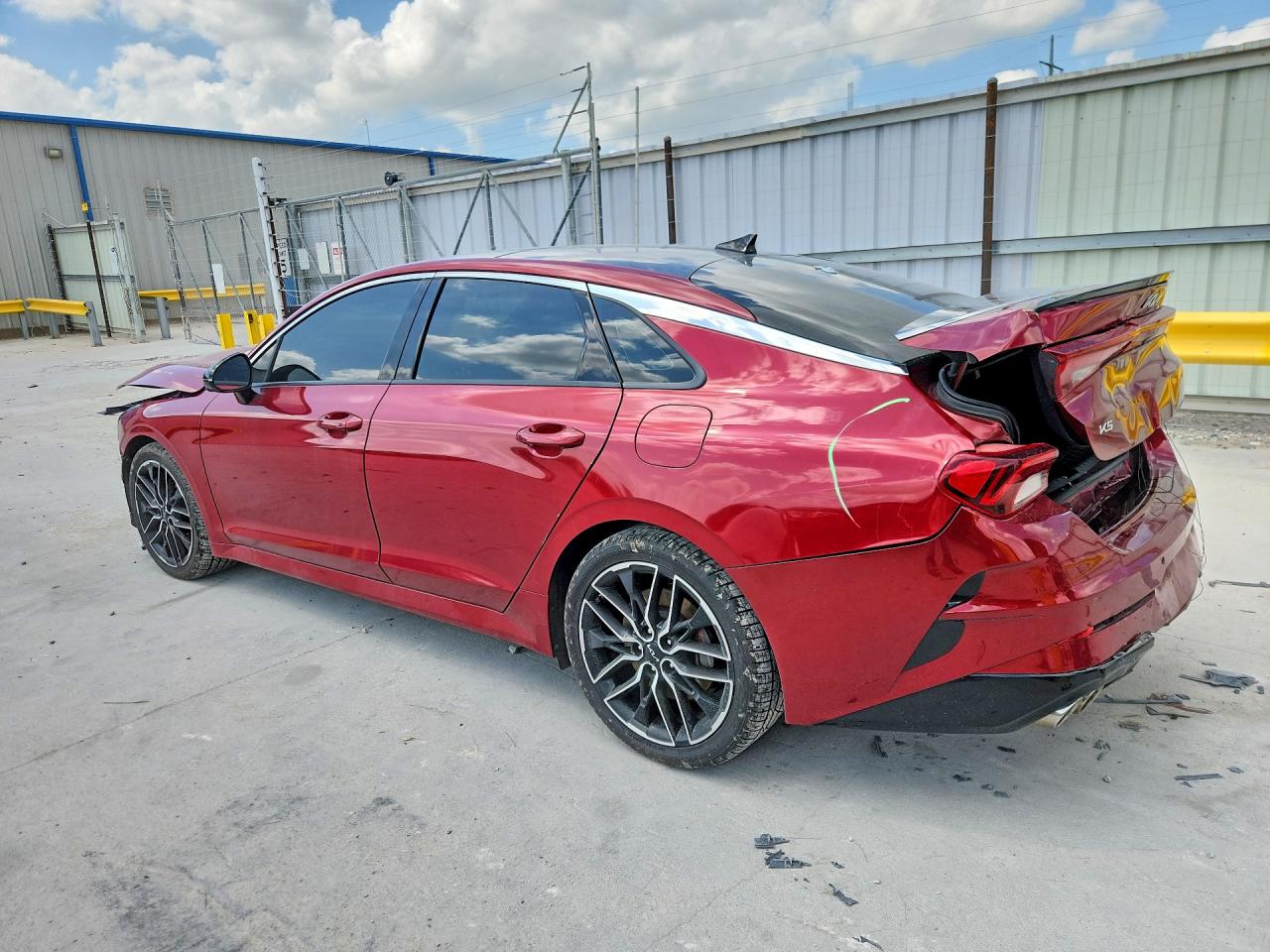 2023 KIA K5