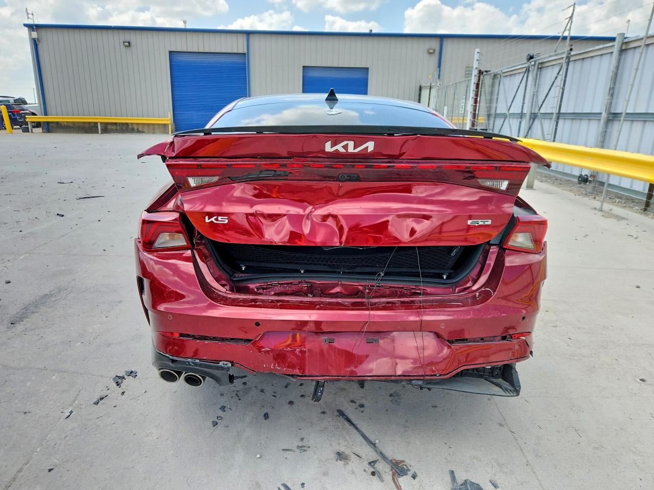 2023 KIA K5