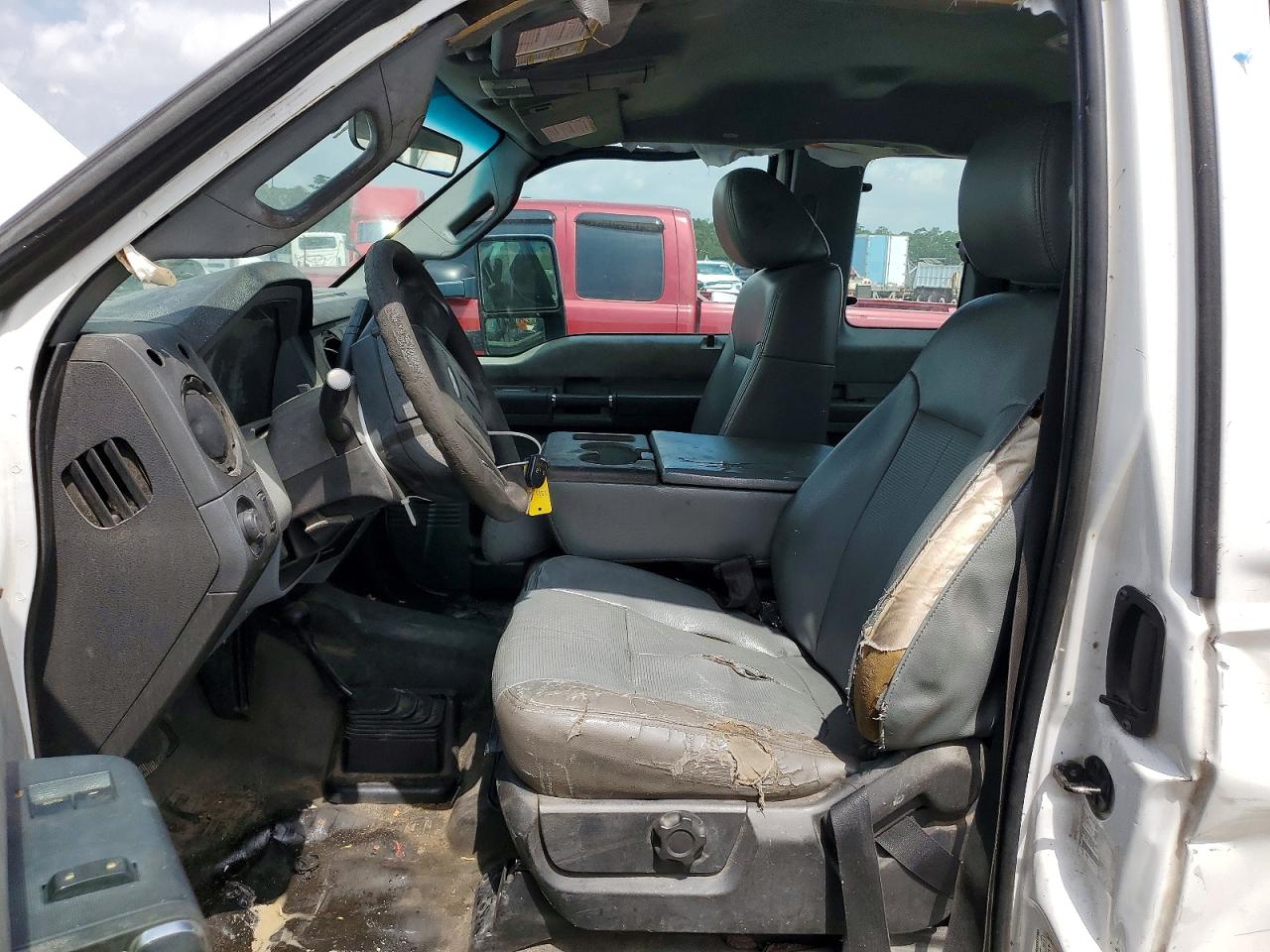 2012 FORD F450