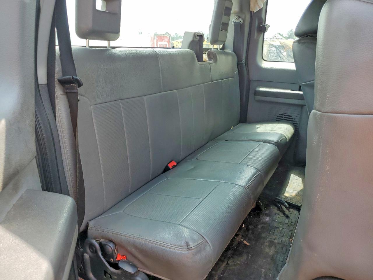 2012 FORD F450