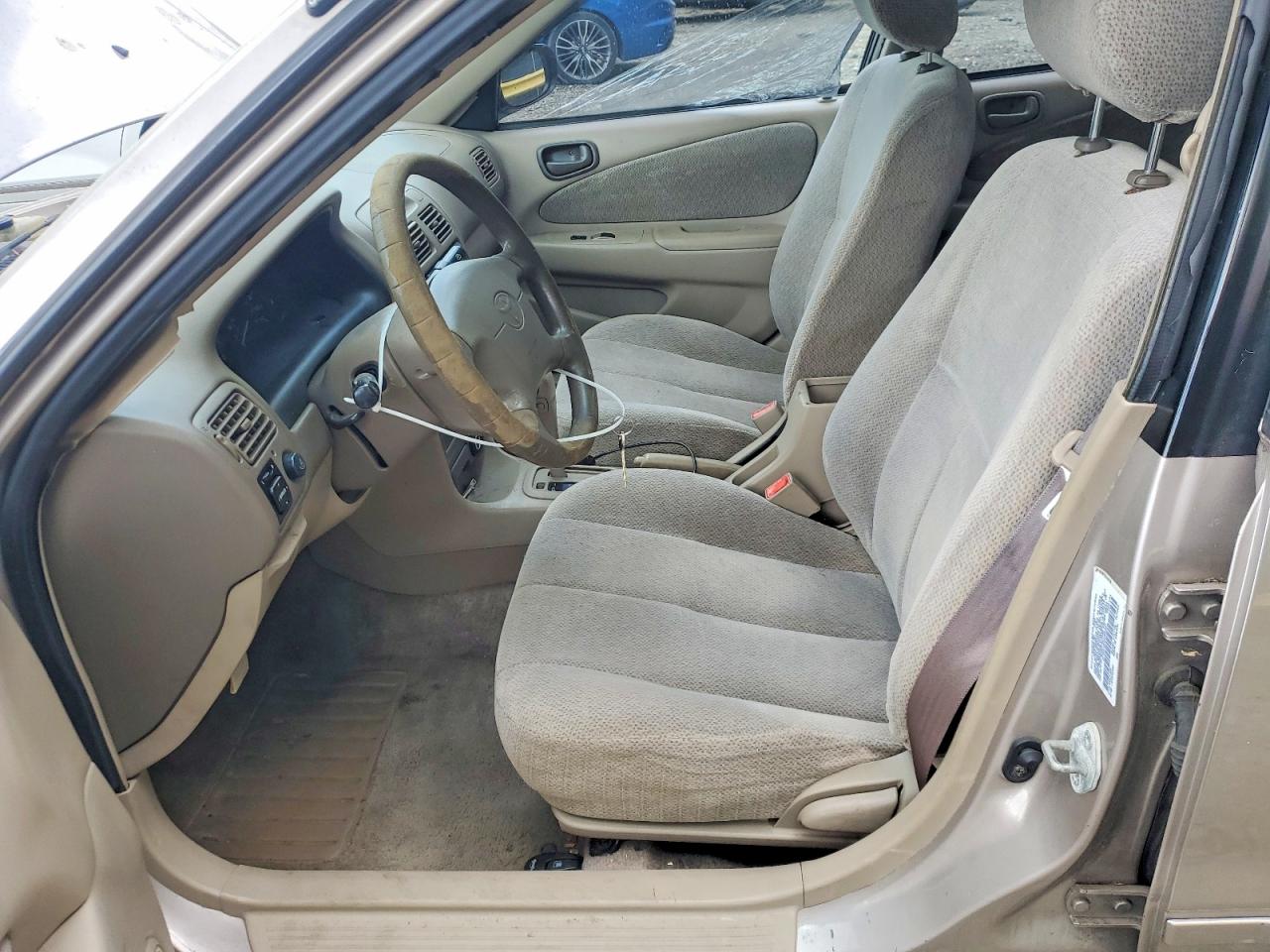 2002 TOYOTA COROLLA