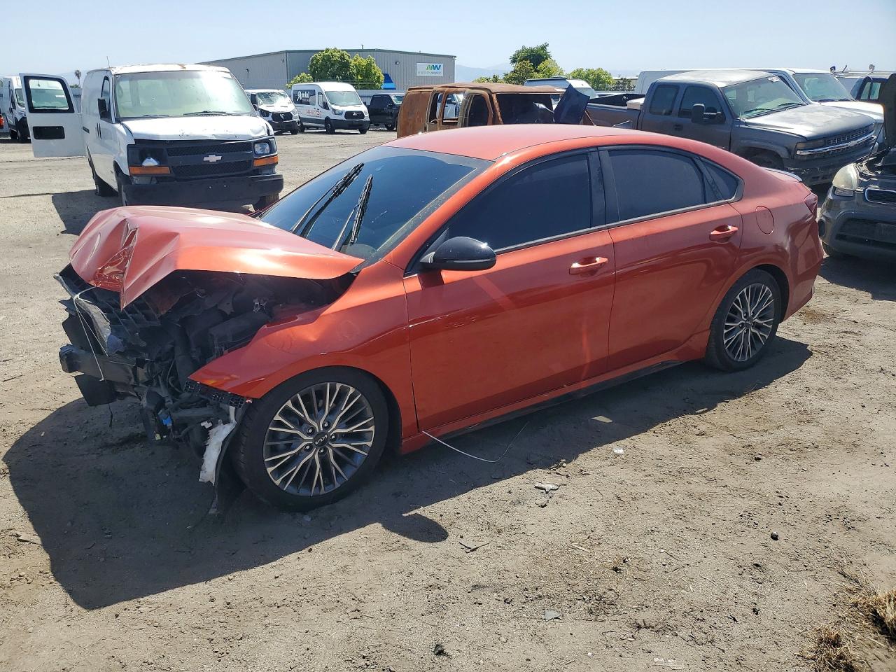 2023 KIA FORTE