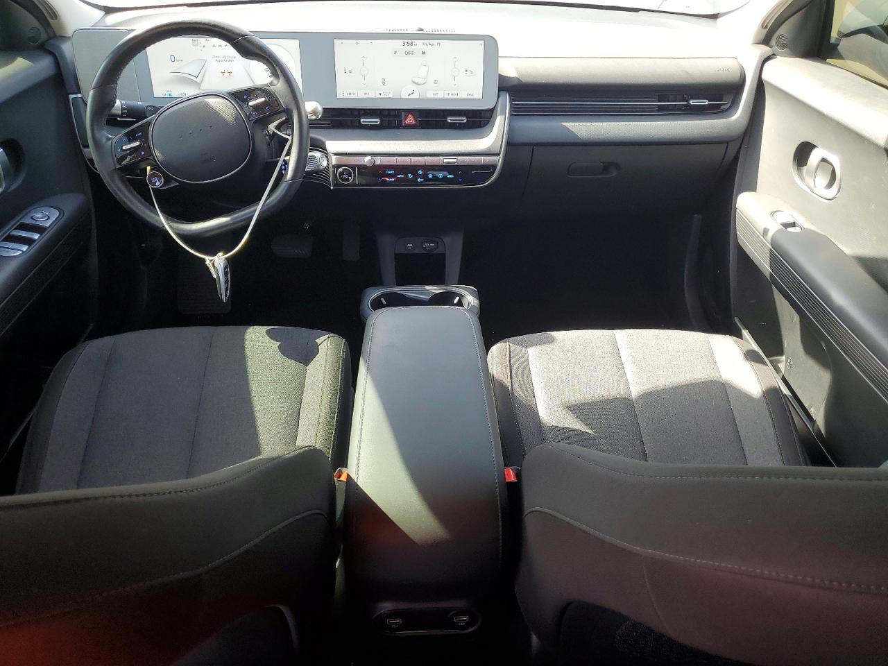 2024 HYUNDAI IONIQ