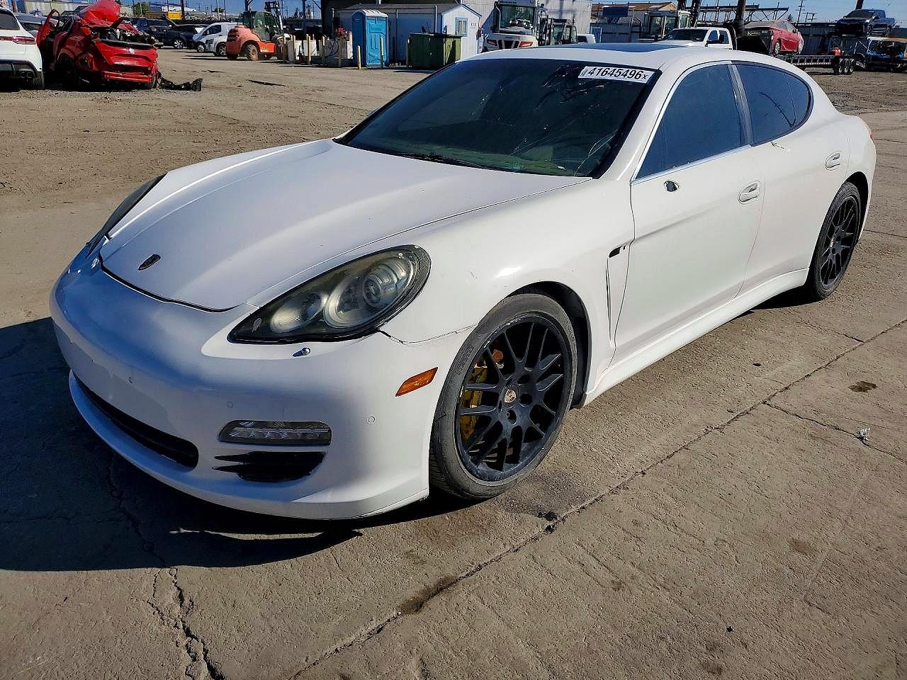 2012 PORSCHE PANAMERA