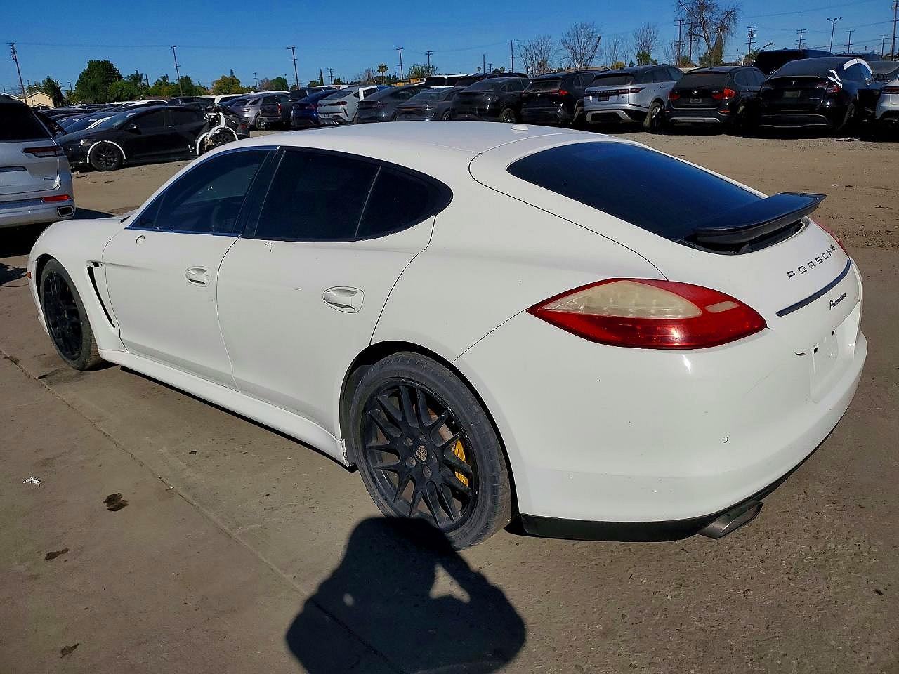 2012 PORSCHE PANAMERA
