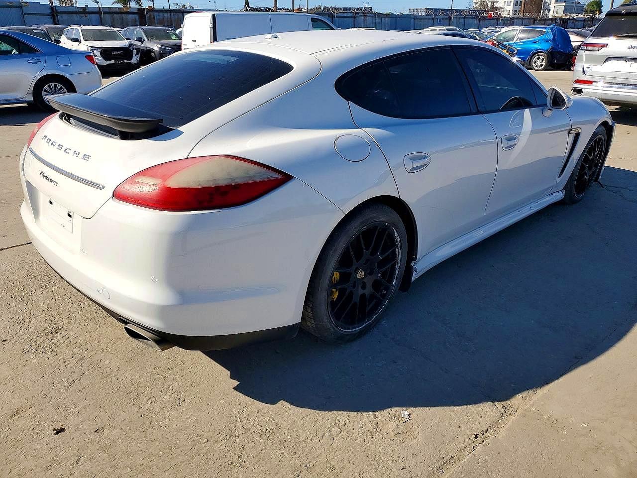 2012 PORSCHE PANAMERA