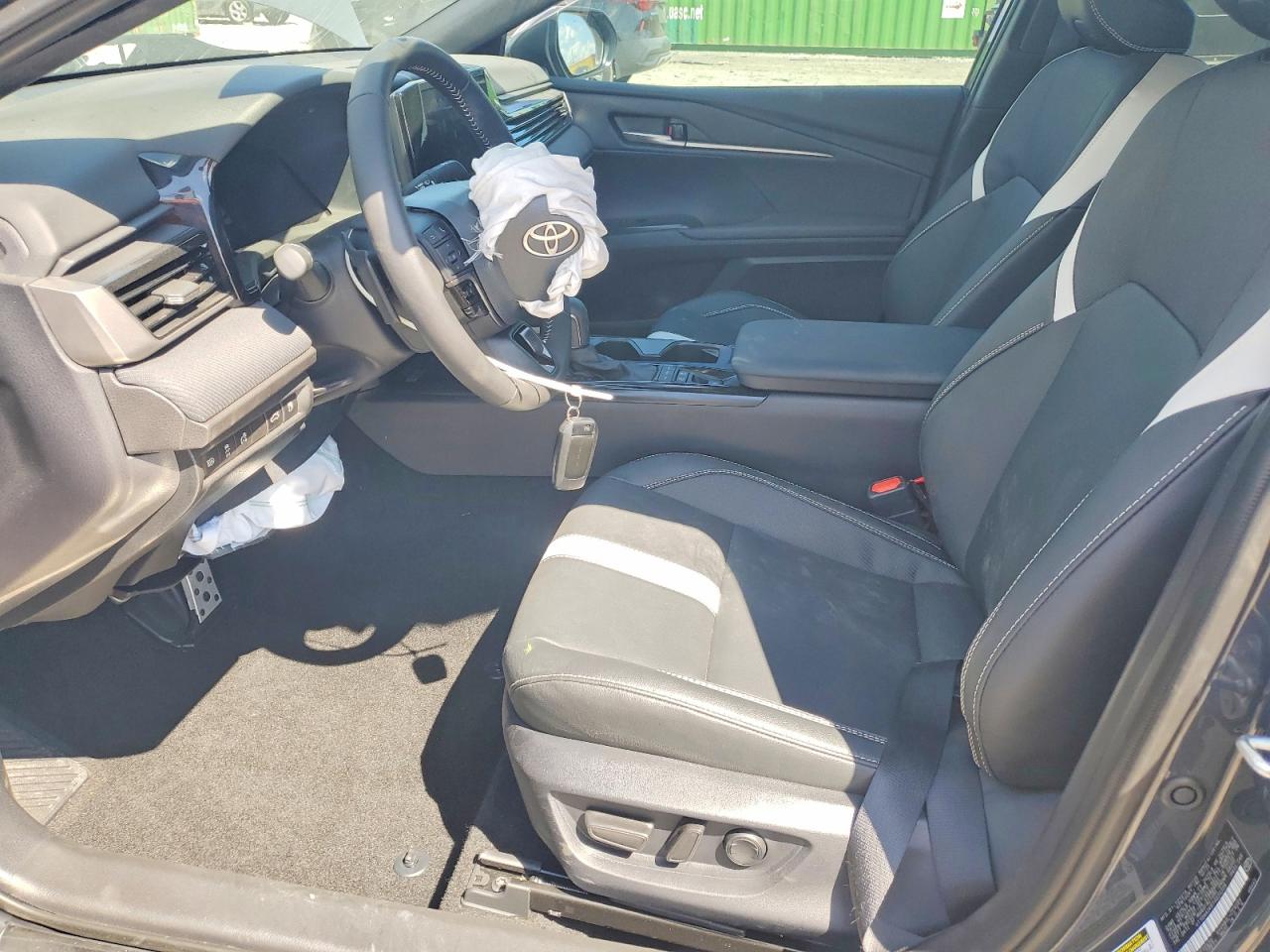 2026 TOYOTA CAMRY