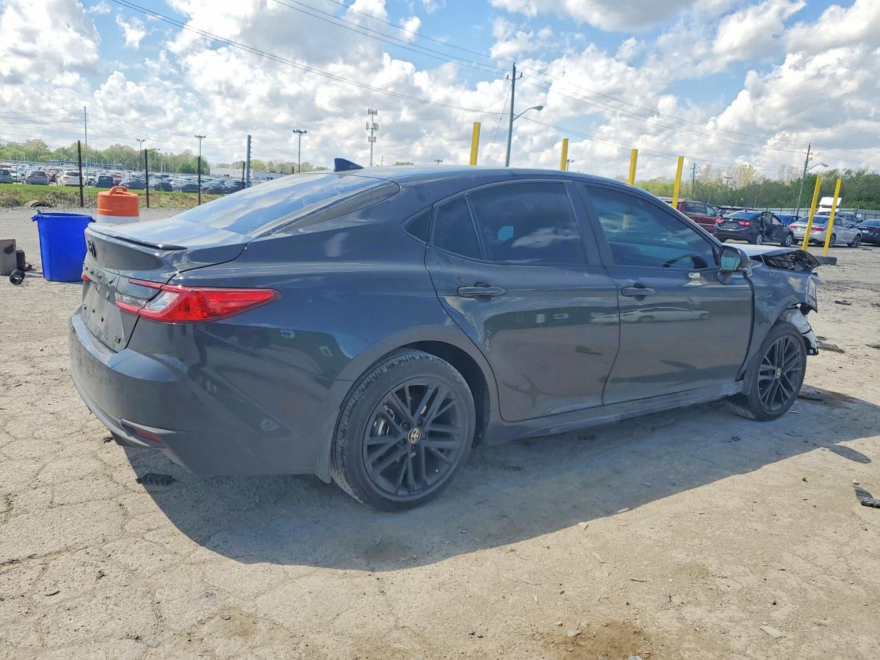 2026 TOYOTA CAMRY