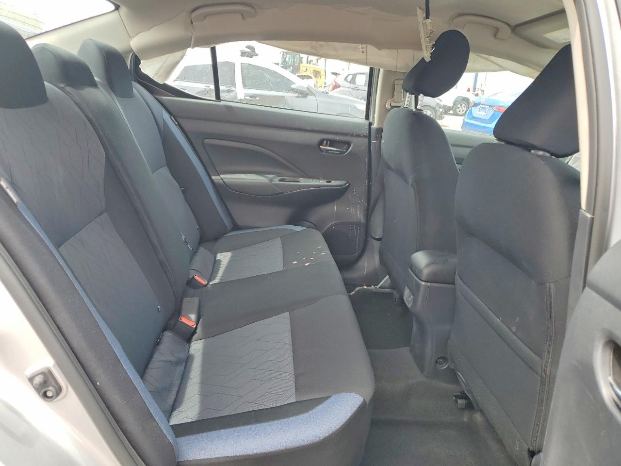 2025 NISSAN VERSA