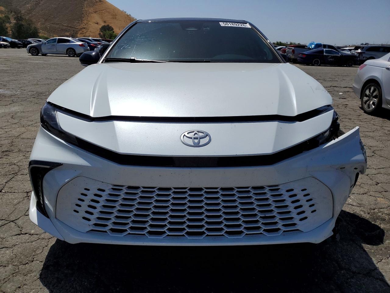 2025 TOYOTA CAMRY