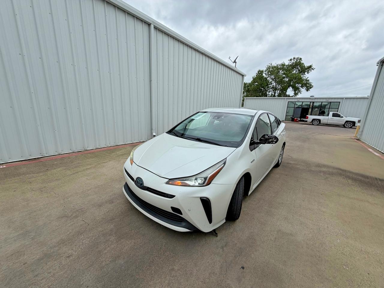 2019 TOYOTA PRIUS