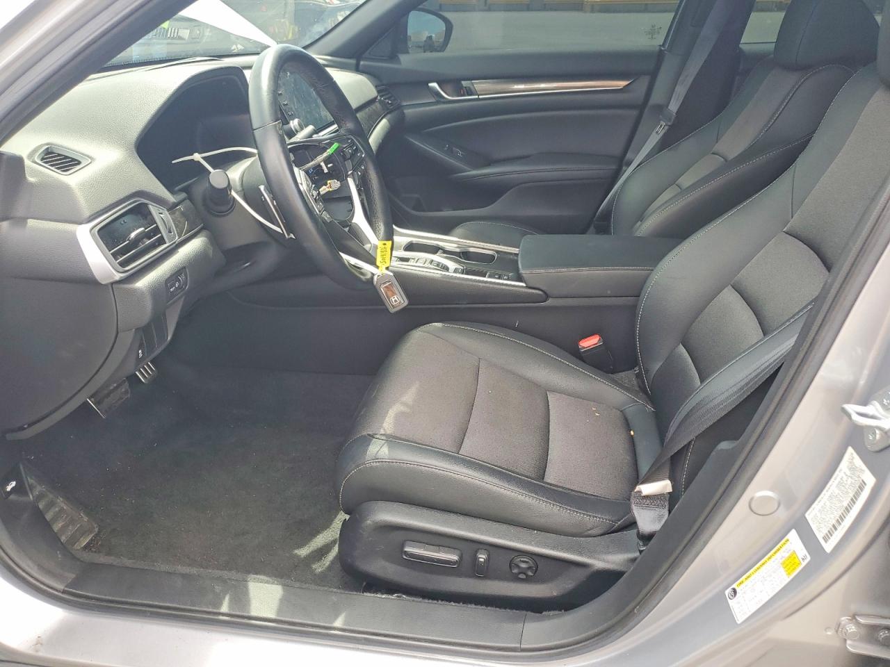 2019 HONDA ACCORD