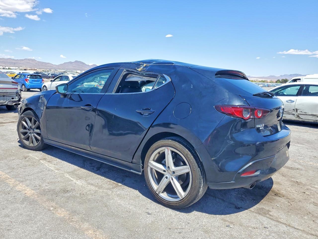2021 MAZDA 3