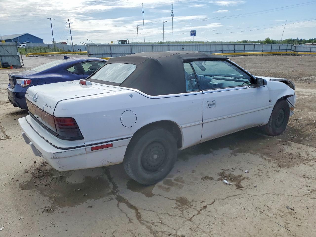 1992 CHRYSLER LEBARON