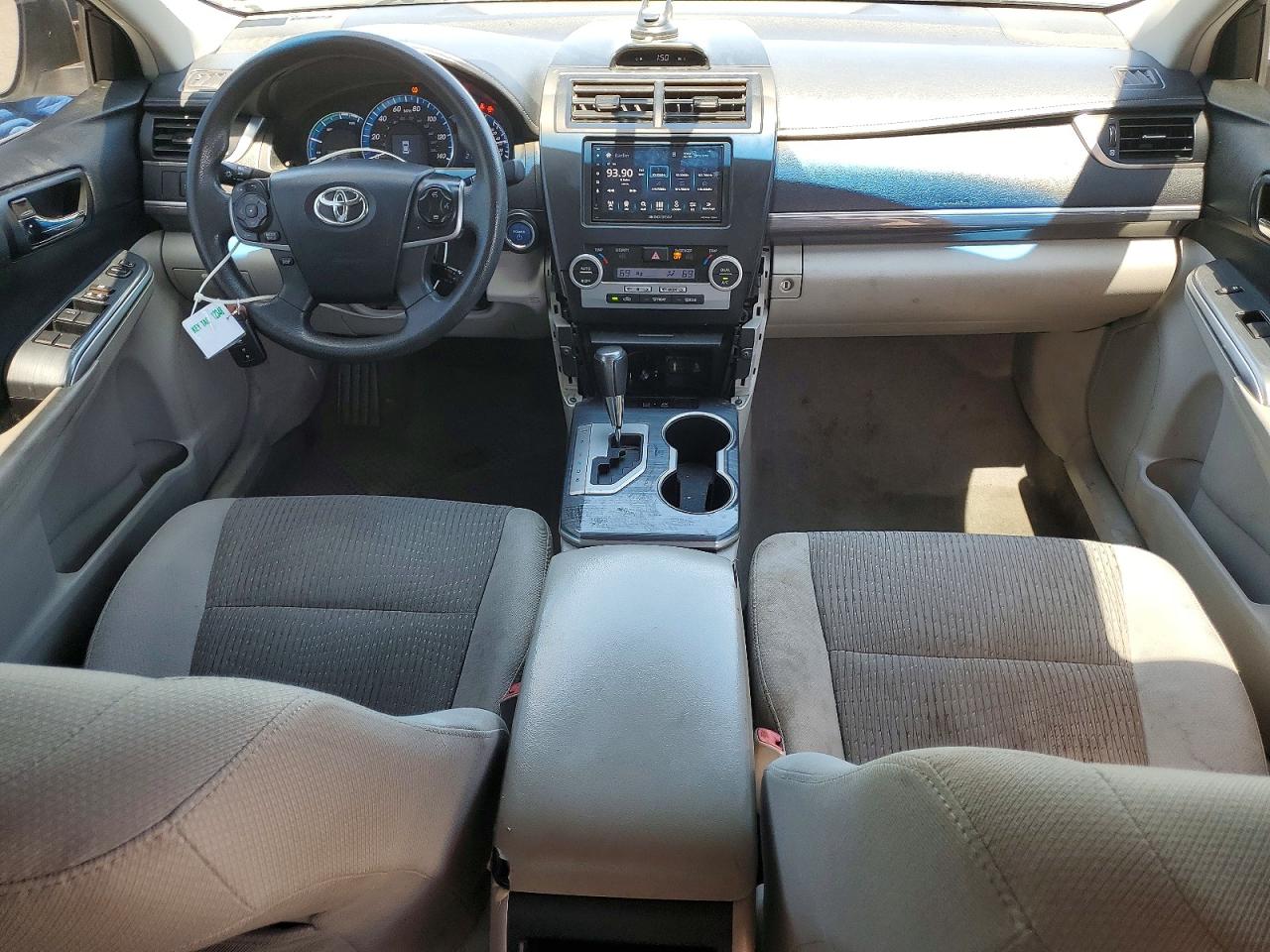 2014 TOYOTA CAMRY SOLA