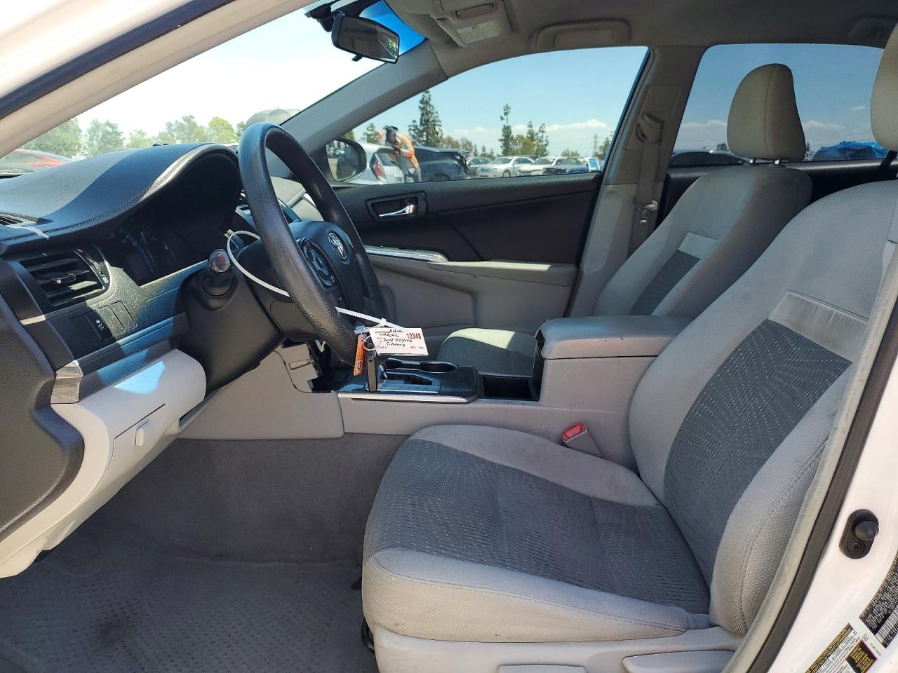 2014 TOYOTA CAMRY SOLA