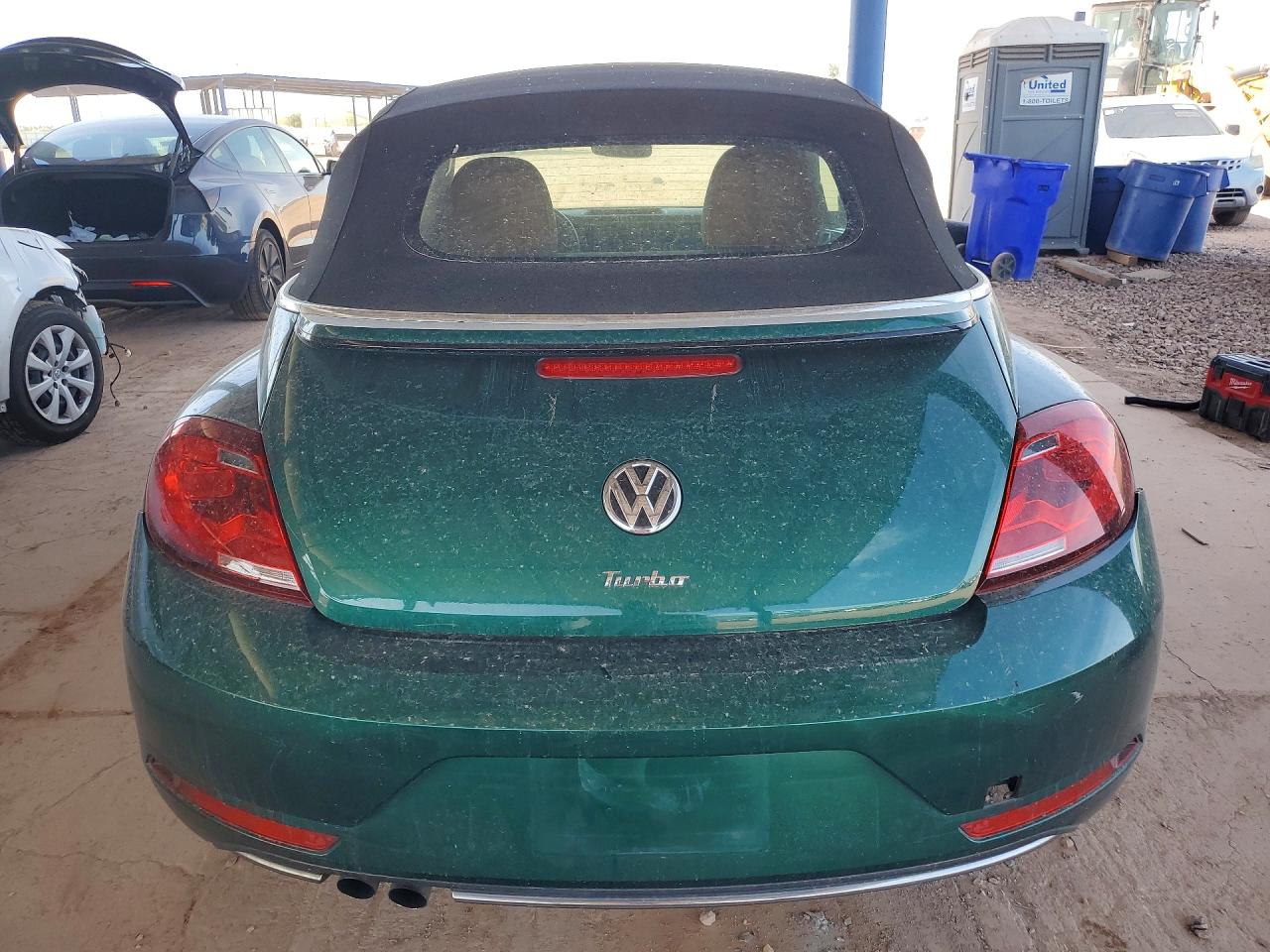 2017 VOLKSWAGEN BEETLE