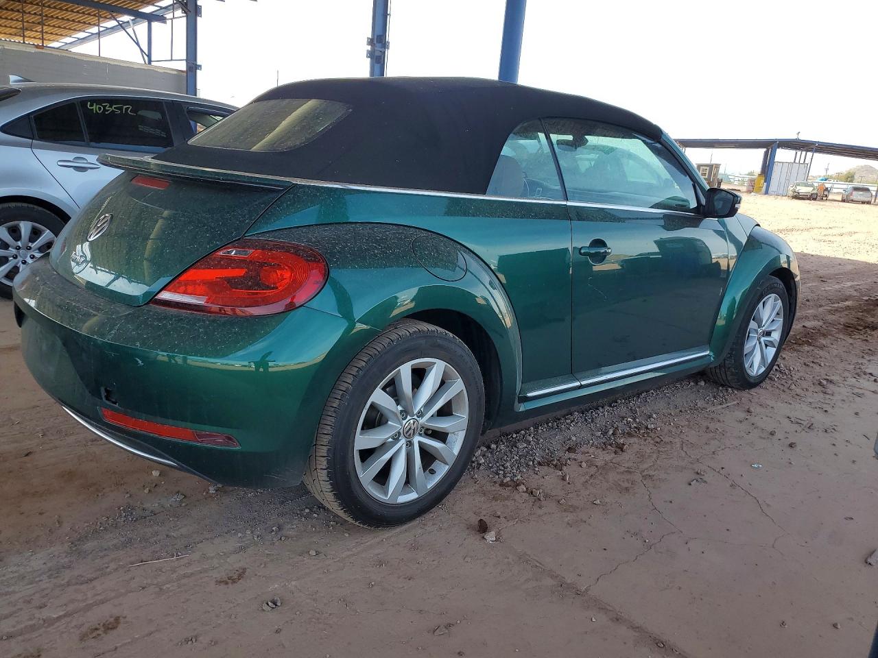 2017 VOLKSWAGEN BEETLE