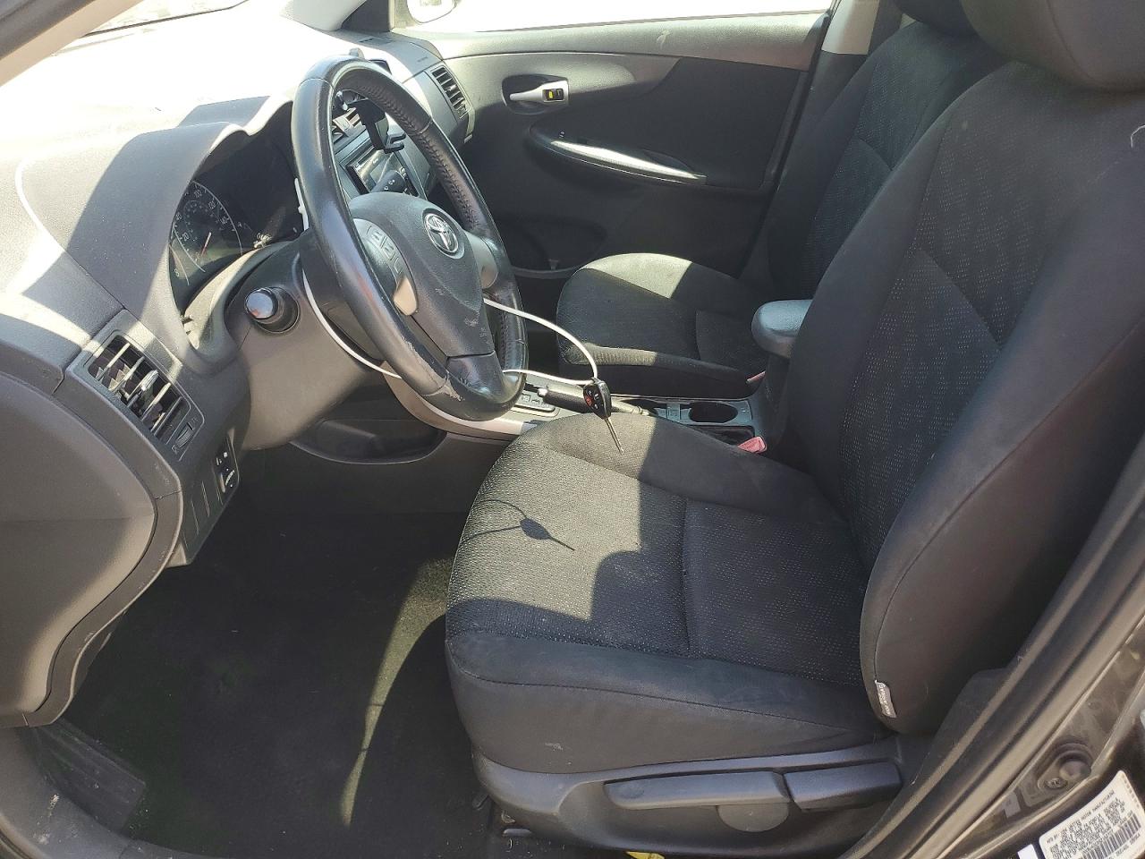 2009 TOYOTA COROLLA
