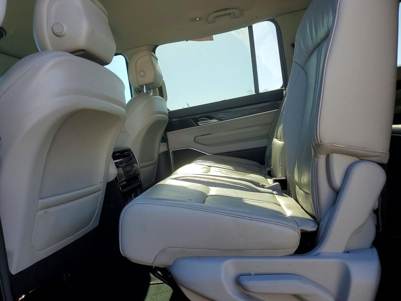 2022 JEEP WAGONEER
