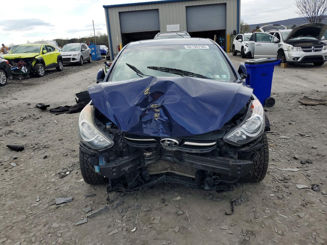2012 HYUNDAI ELANTRA