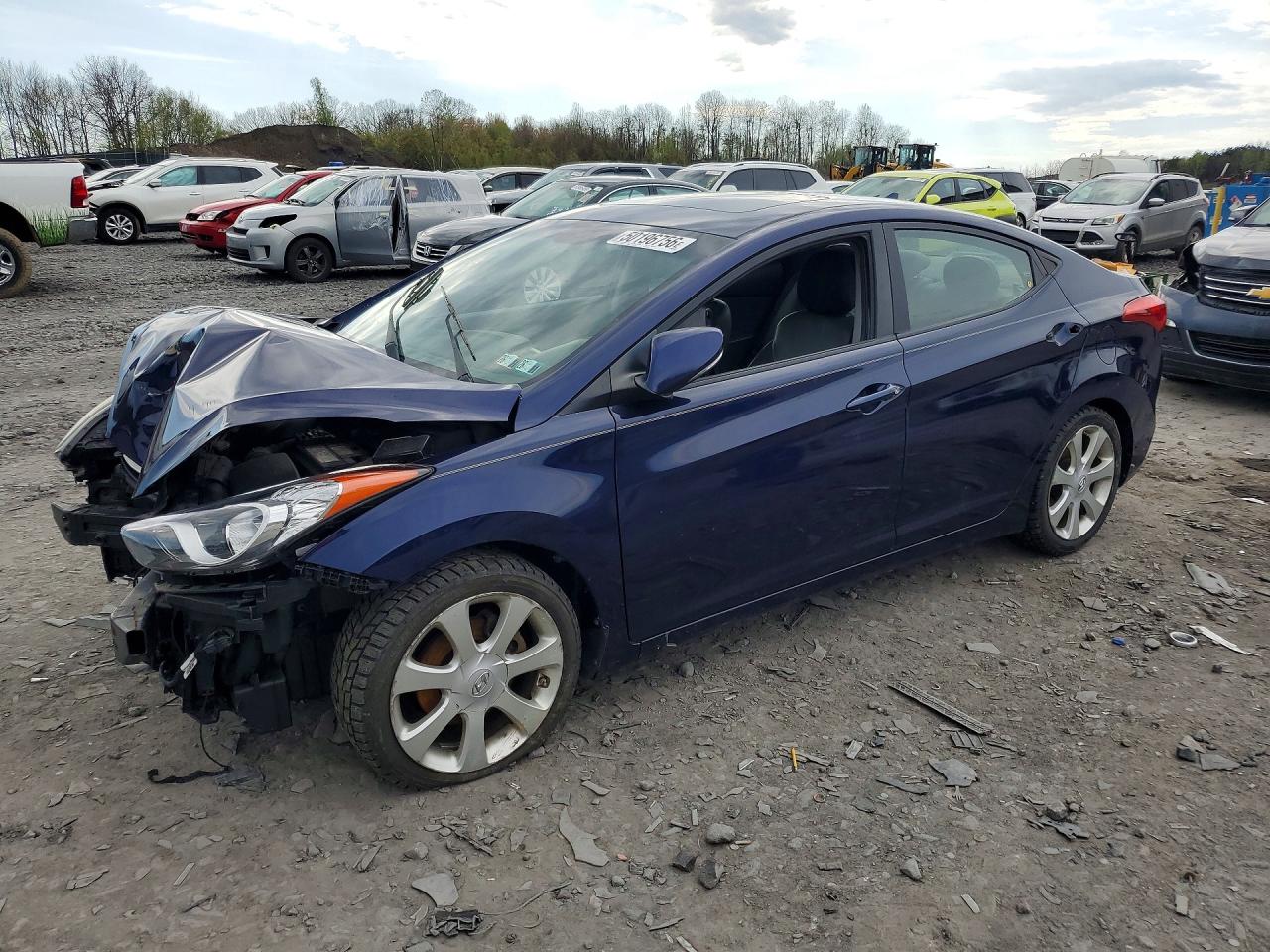 2012 HYUNDAI ELANTRA