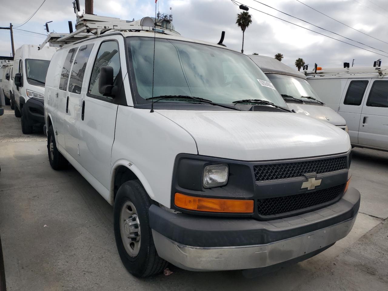 2014 CHEVROLET EXPRESS