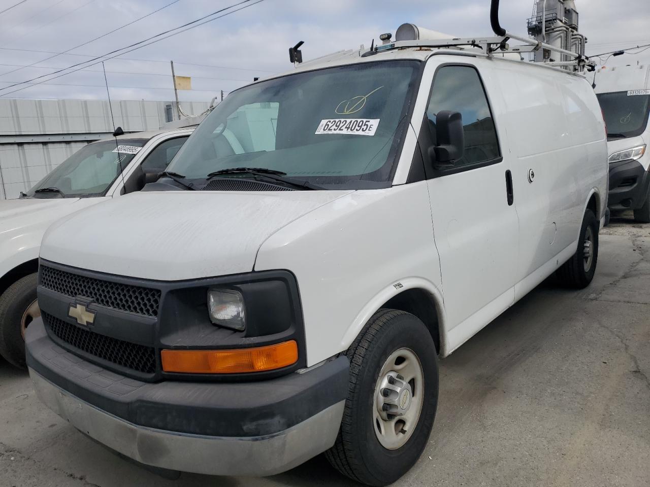 2014 CHEVROLET EXPRESS