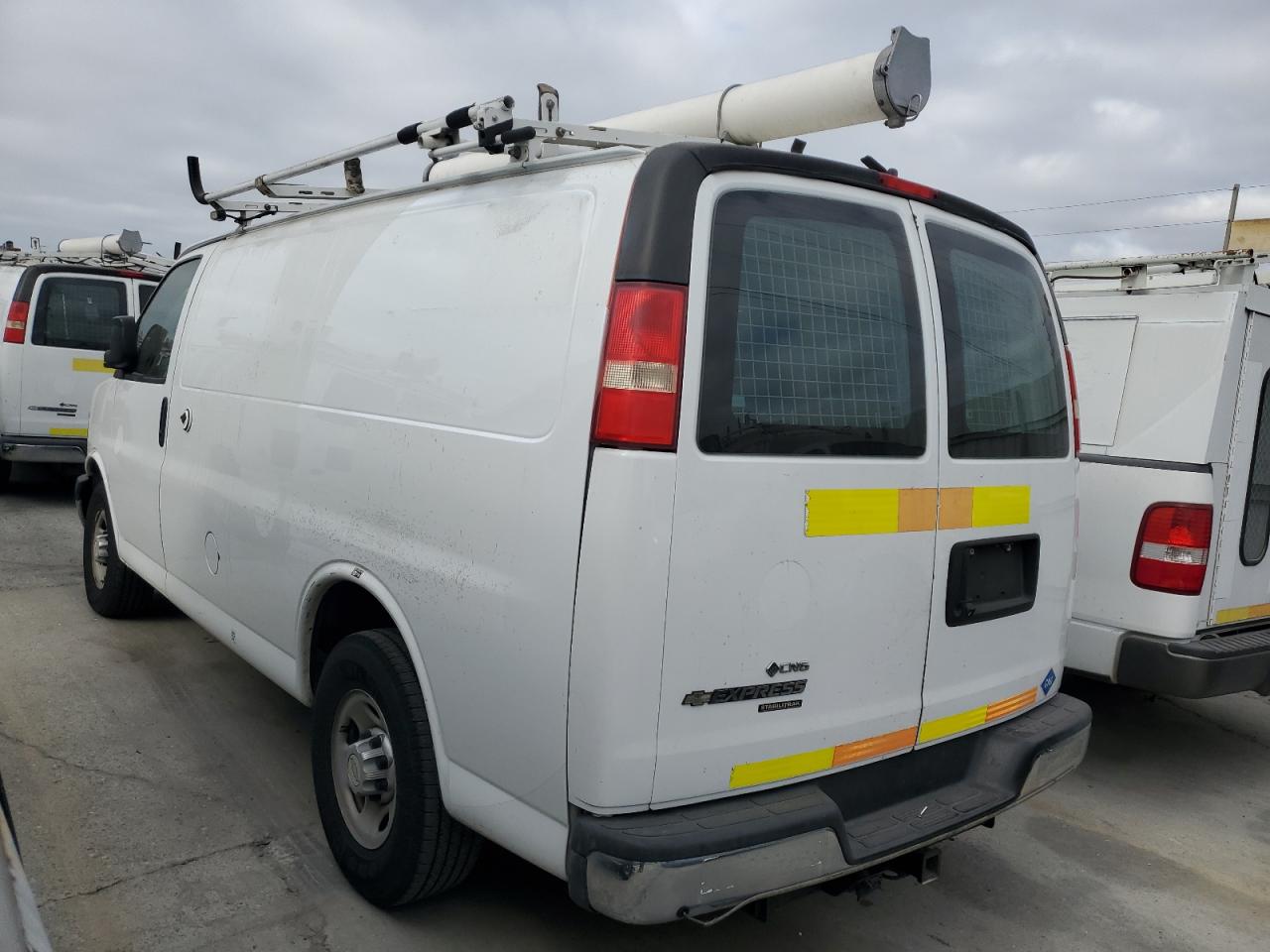 2014 CHEVROLET EXPRESS