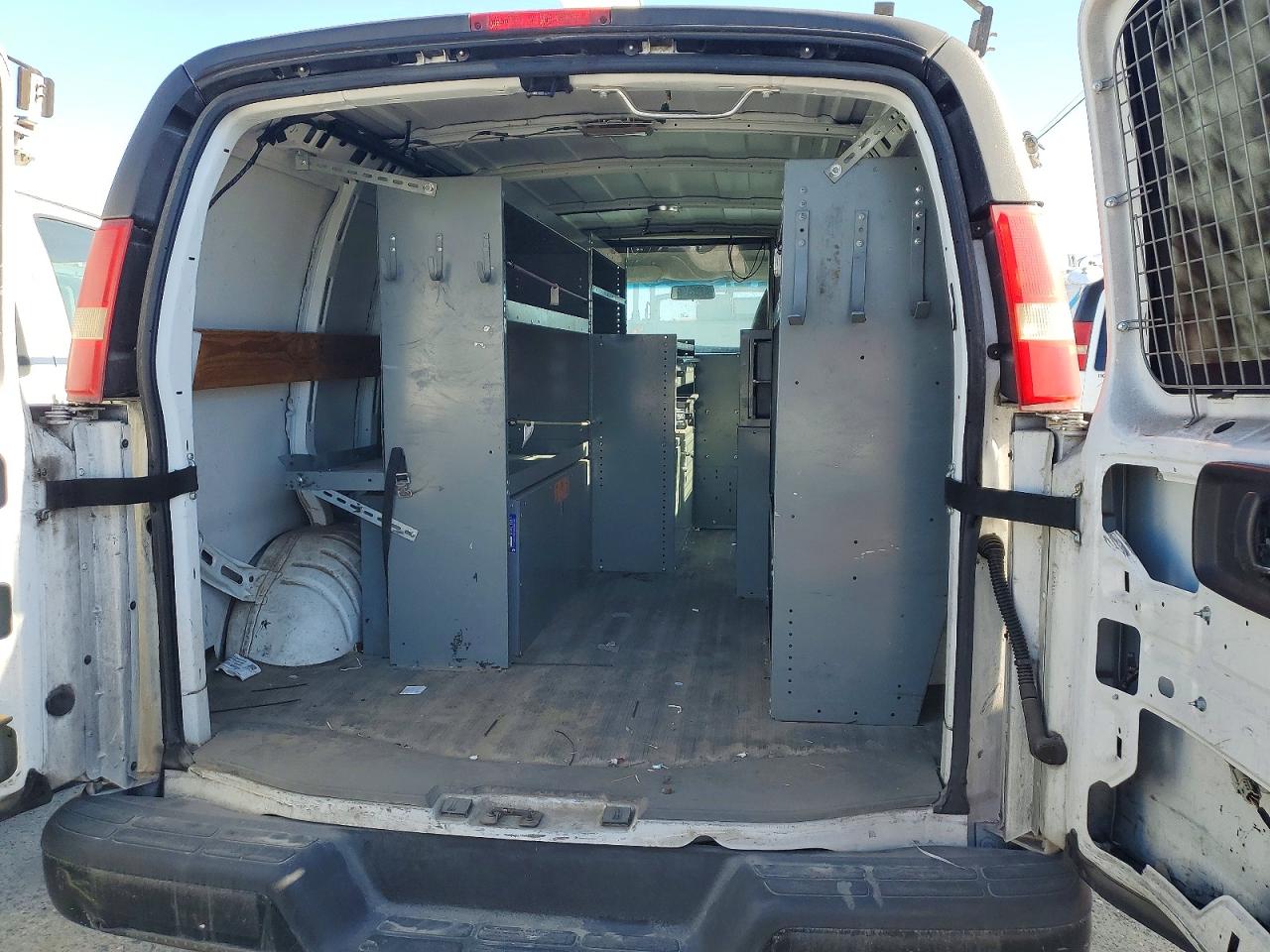 2013 CHEVROLET EXPRESS