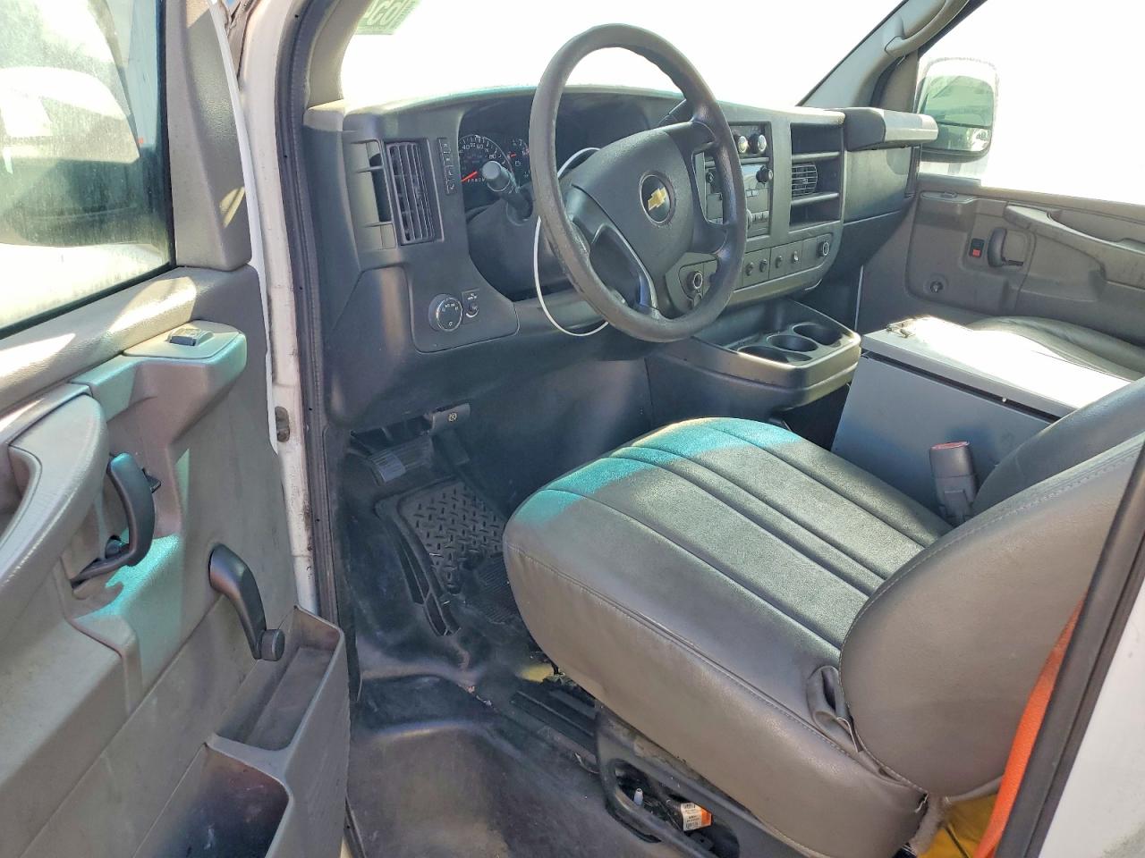 2013 CHEVROLET EXPRESS