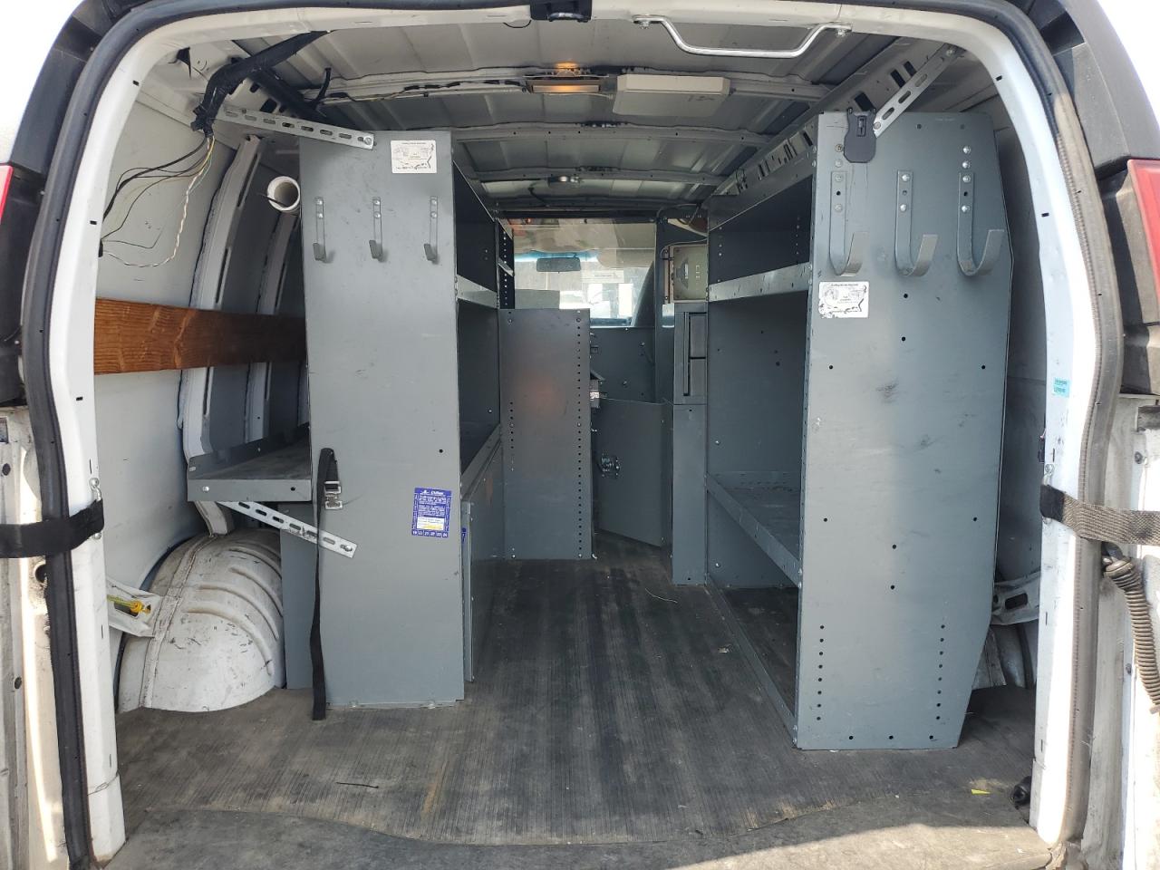 2013 CHEVROLET EXPRESS