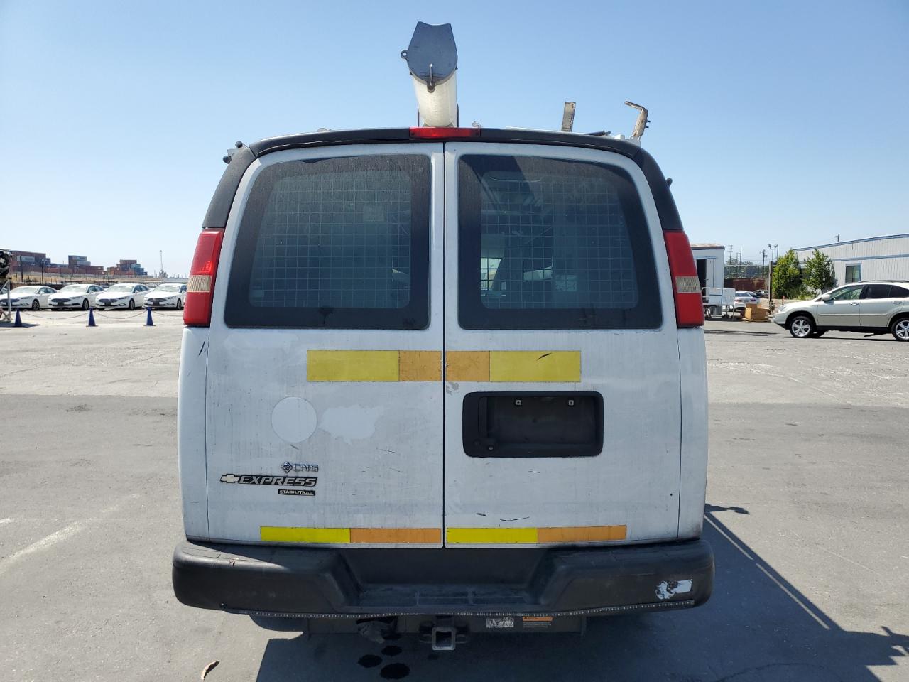 2013 CHEVROLET EXPRESS