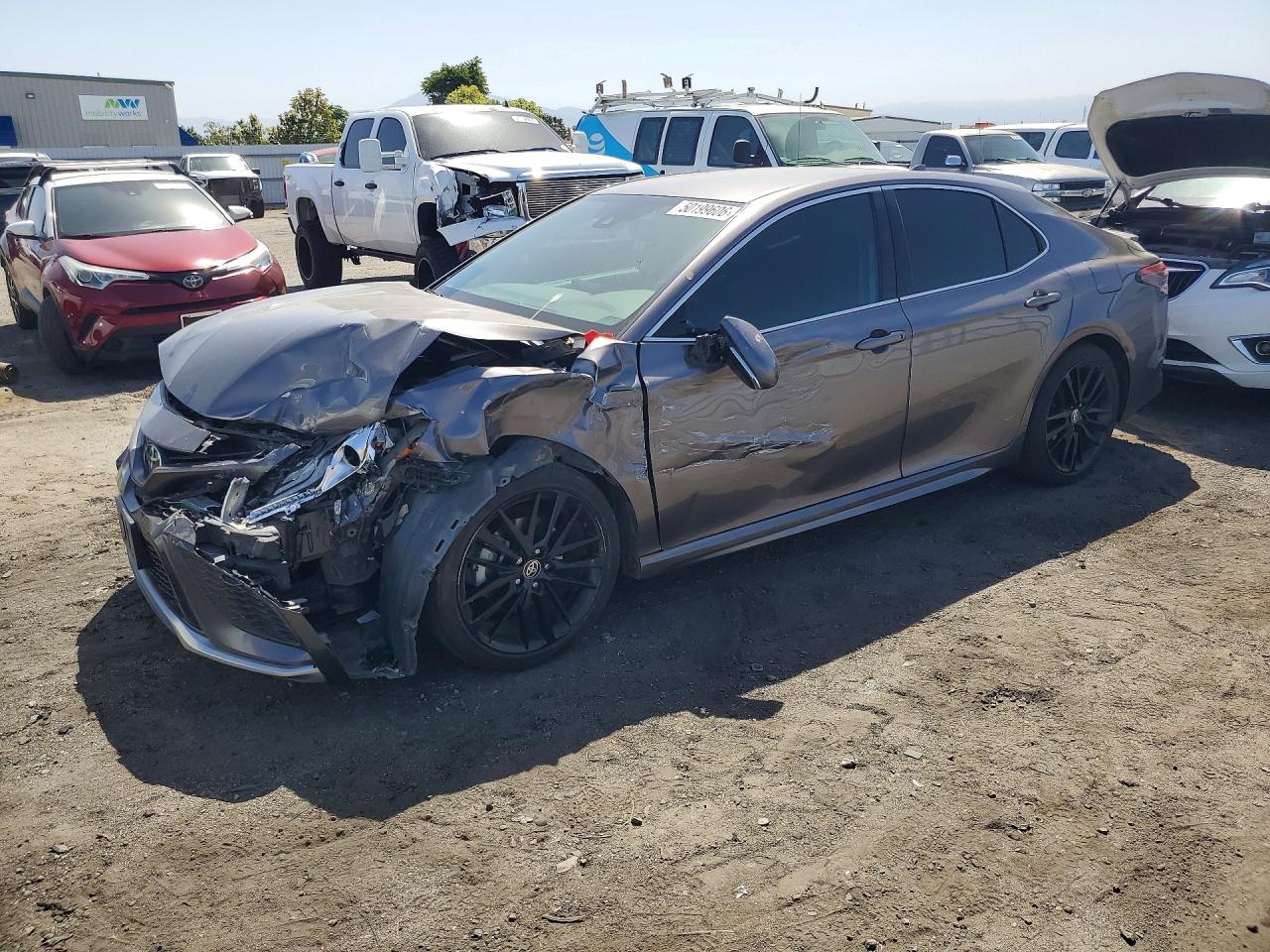2022 TOYOTA CAMRY