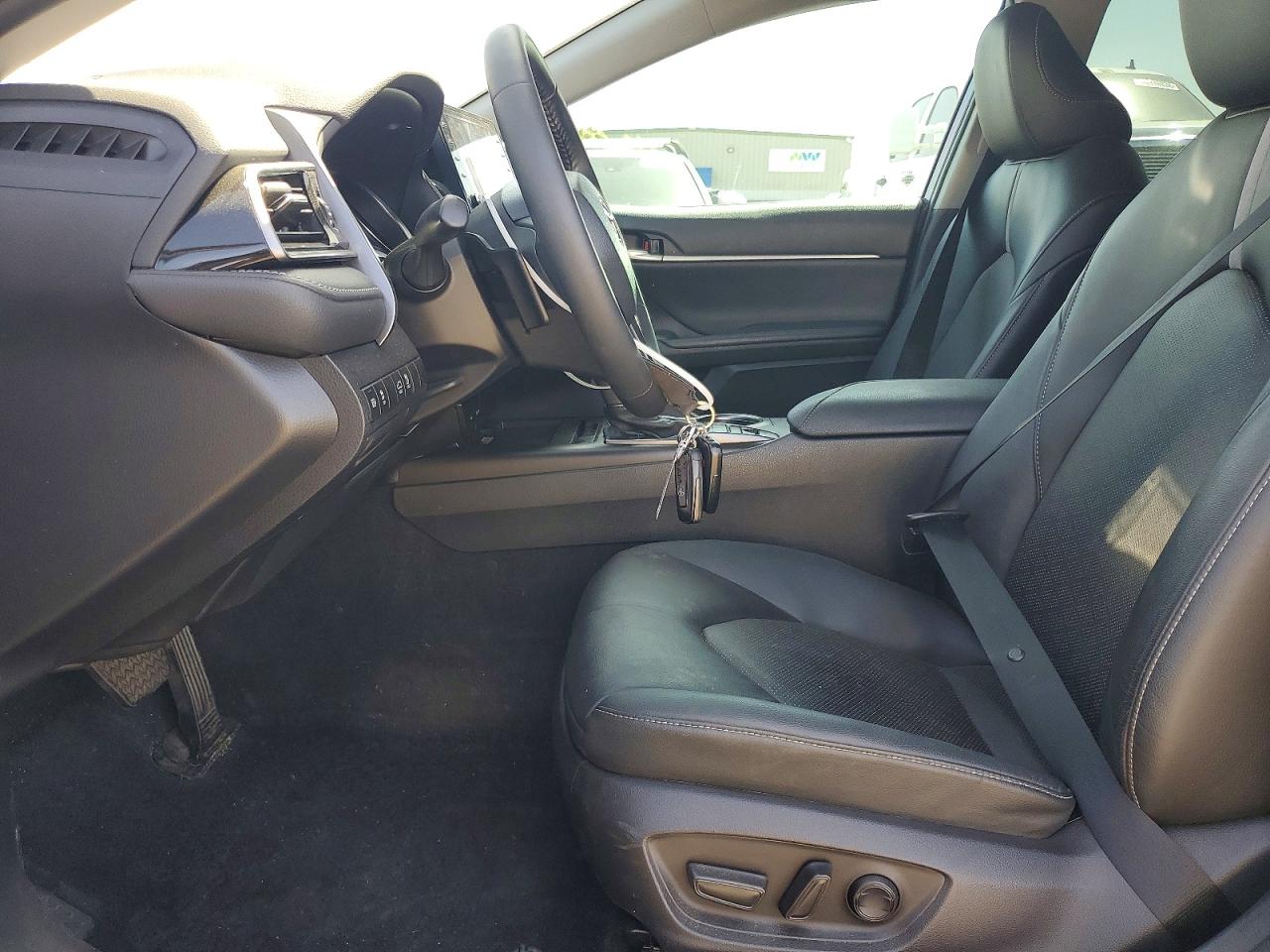2022 TOYOTA CAMRY