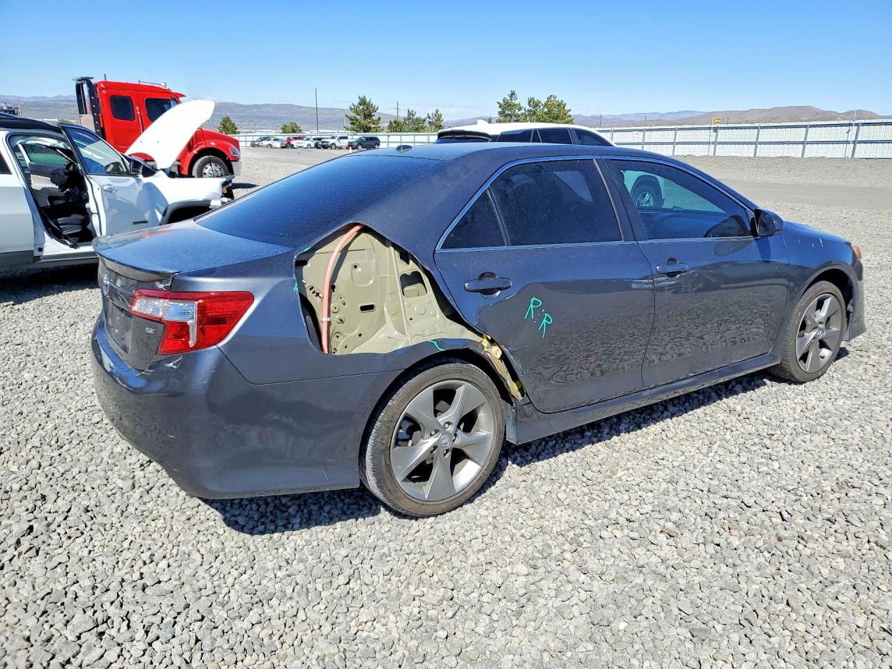 2012 TOYOTA CAMRY