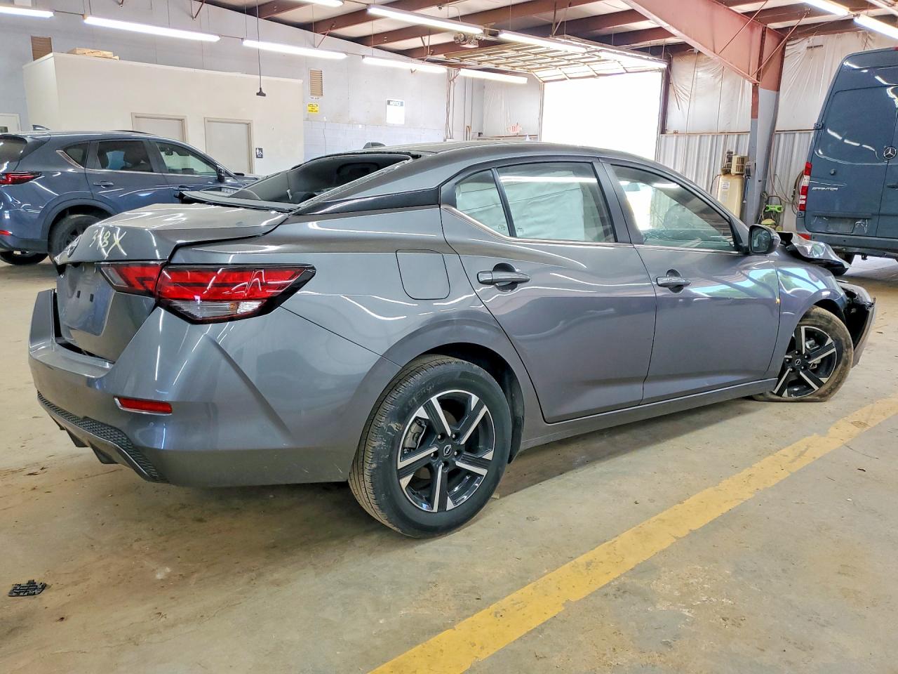 2025 NISSAN SENTRA