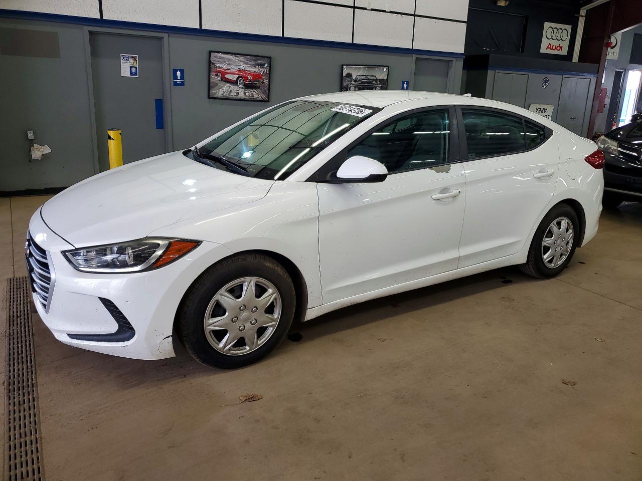 2017 HYUNDAI ELANTRA