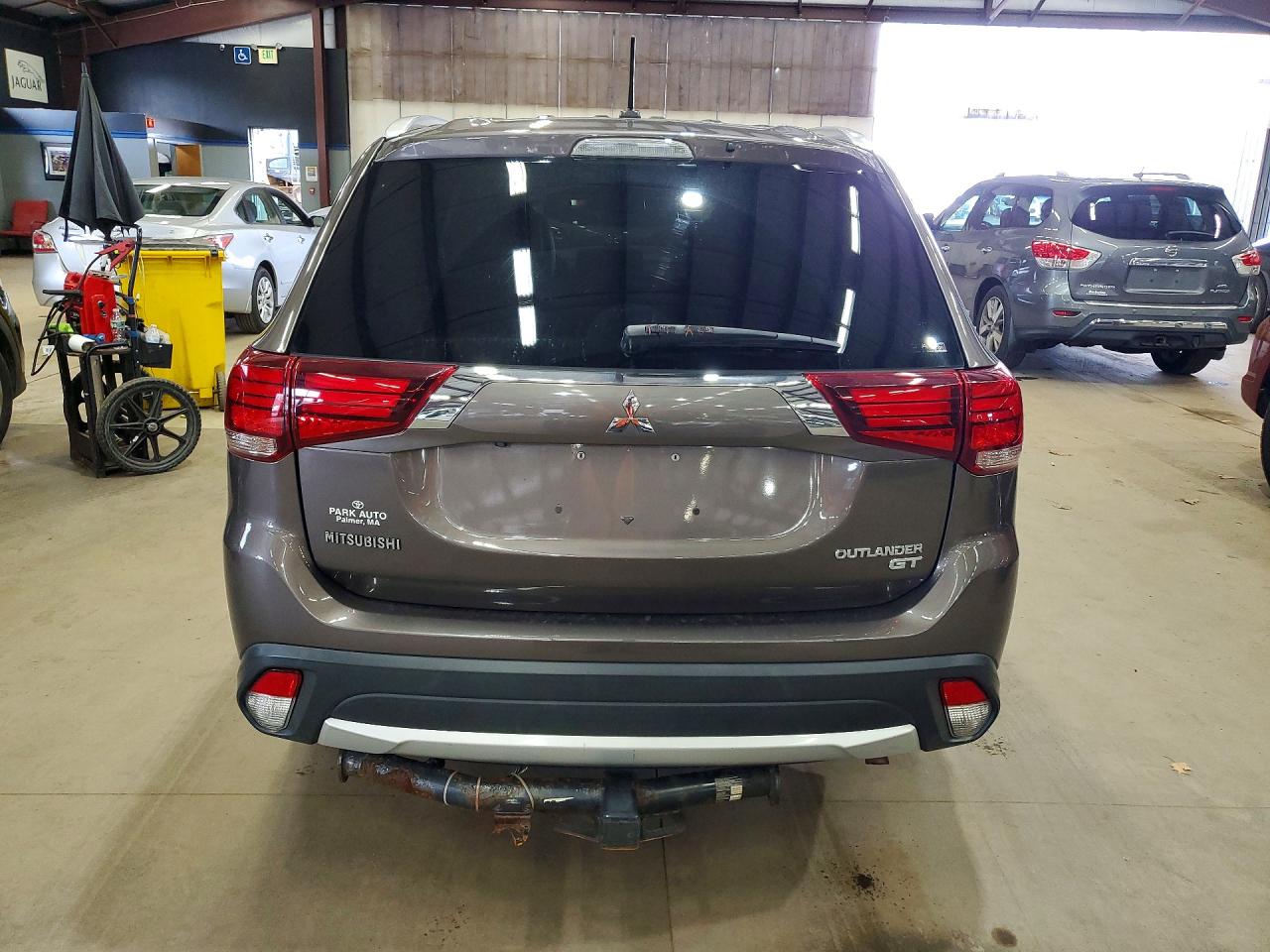 2016 MITSUBISHI OUTLANDER