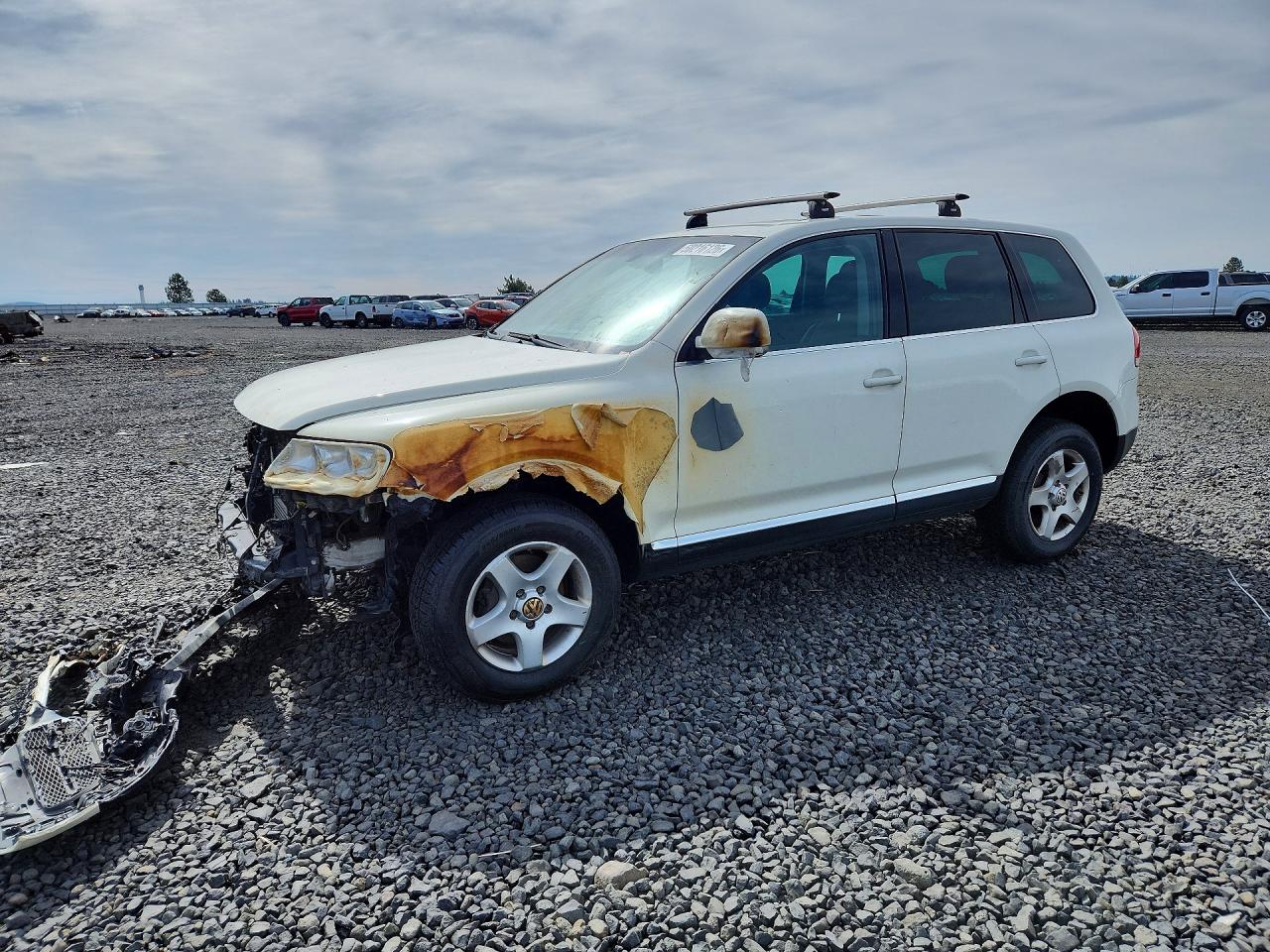 2004 VOLKSWAGEN TOUAREG