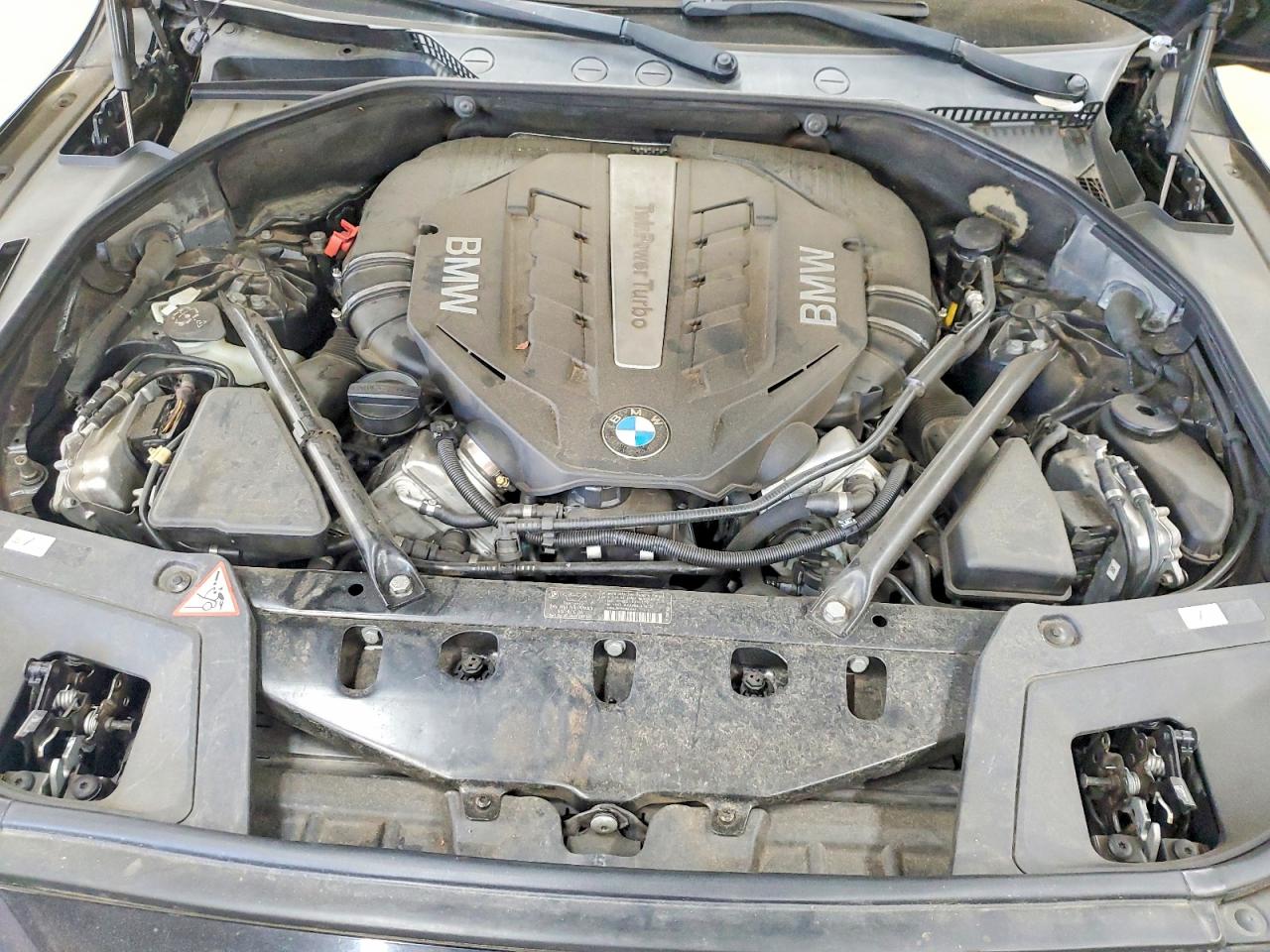 2013 BMW 5 SERIES