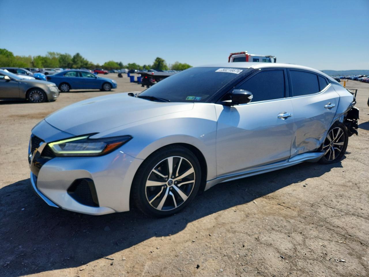 2023 NISSAN MAXIMA