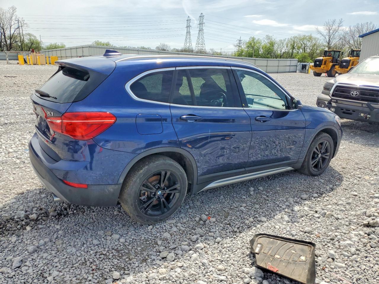 2016 BMW X1