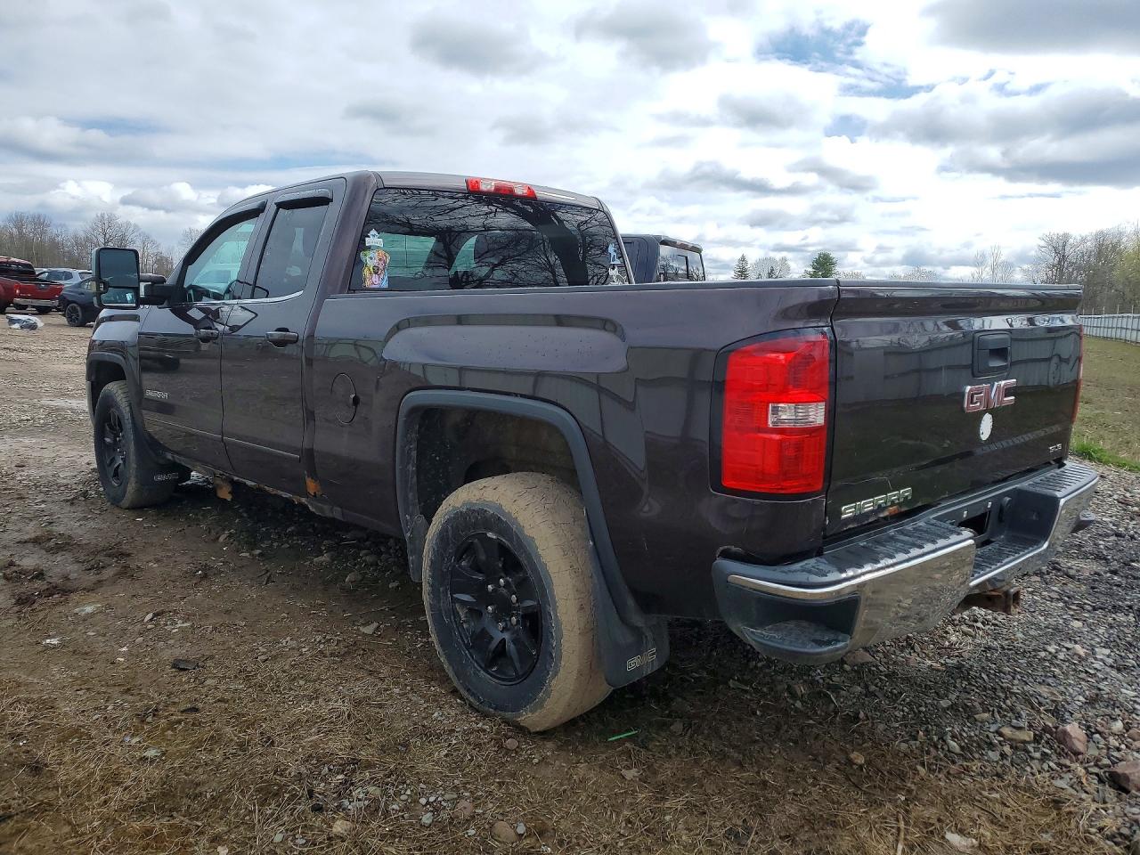 2016 GMC SIERRA